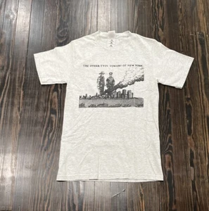The Other Twin Towers Of New York Graphic T Shirt Mens Small Heather Gray Cotton - Picture 1 of 4