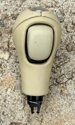 PERILLA DE CAMBIO INFINITI G37 G35 OEM automática PERILLA DE CAMBIO NEGRA 2007-2013 Foto 1 de 4