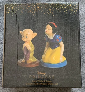 Vandor Snow White & Dopey Sculpted Ceramic Salt & Pepper Set #33030 NIB - Picture 1 of 3