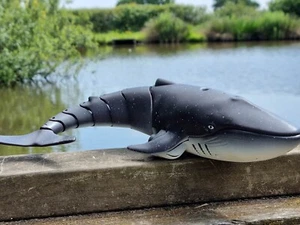 Remote Control Swimming Whale RC Water Spray Toy Kids Christmas Gift 2.4GHz UK - Picture 1 of 24