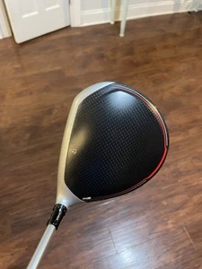 Ladies Taylormade 10.5* M6 Driver With Head cover, Great Condition - Picture 1 of 6