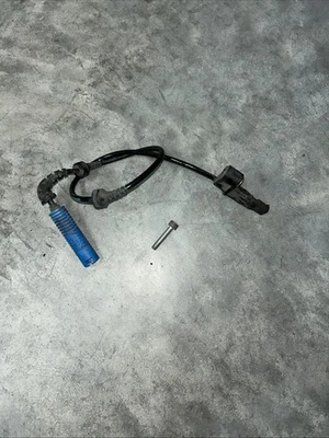 Датчик скорости колеса ABS передний правый со стороны пассажира для BMW Z4 E85 E86 03–08 годов от оригинального производителя - Изображение 1 из 3