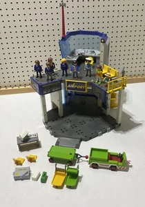 Playmobil 3886 AIRPORT Terminal, Incomplete Missing Pieces (year 2001) - Picture 1 of 15