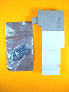 SMC -  SV1200-5FU -  Solenoid Valve, 24VDC - Picture 1 of 8