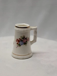 Miniatur Porzellan Stein Rosa Blumen Zahnstocher Halter Bone China. - Bild 1 von 7