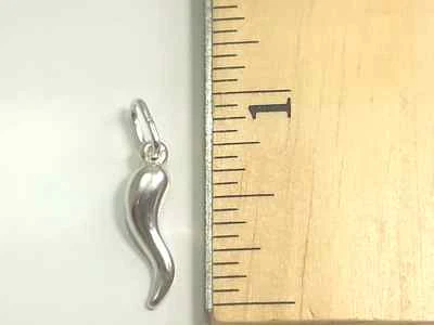 Italian Horn Pendant 1 inch Long 925 Sterling Silver Good Luck Amulet - Image 1 of 2