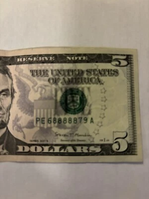 5 Of a Kind/5 In a Row Fancy Serial Number (68888879) $5 Dollar Bill - Image 1 of 3