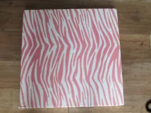 Pin Board Pottery Barn Pin Board Teen Memory Pink and White 16" Square - Picture 1 of 3