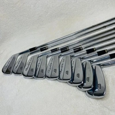 Mizuno Pro MS-801 Iron Set 9pcs 2–P Dynamic Gold R400 Flex Regular - Image 1 of 4