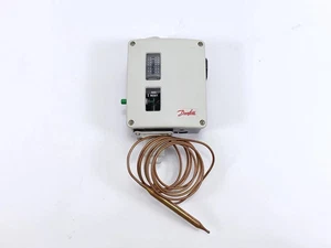 Danfoss 017-514066 Thermostat Temperature Switches, RT107 New. - Picture 1 of 6