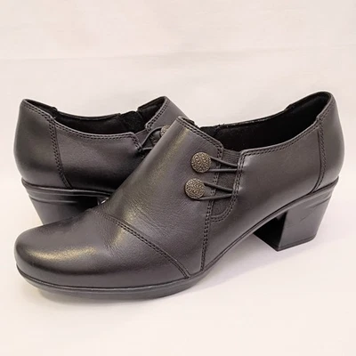 Clarks Women's Black Slip-On Heeled Loafer US Size 9.5 Medium Emslie Warren - Image 1 of 4