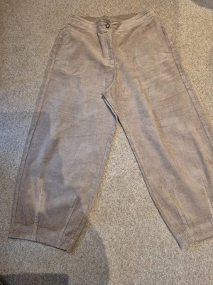 POETRY 'BARREL' STYLE  ANKLE LENGTH CORDUROY TROUSERS, GREAT CONDITION. SIZE 14. - Image 1 of 4