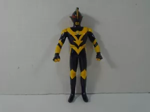 BANDAI--ULTRAMAN--6.5" ZEARTH YELLOW / BLACK FIGURE (ULTRA HERO SERIES) - Picture 1 of 6