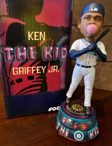 KEN GRIFFEY JR. Seattle Mariners 2022 Foco “THE KID” BUBBLEGUM Bobblehead ⚾️🔥 Cover
