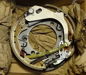 international parking brake assembly 3575655C95 - Picture 1 of 17