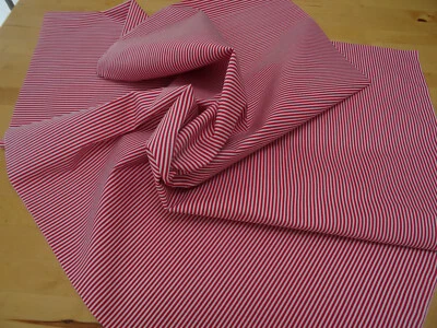 Schöner stoff Baumwolle Rot - Weiß Gestreift ca. 25cm x 150cm (VB) Basteln DIY - Bild 1 von 3