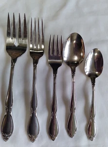 CHANTERELLE ( Chatelaine ) Oneida Meat Dinner Salad Fork Soup Teaspoon CHOICE - Picture 1 of 6