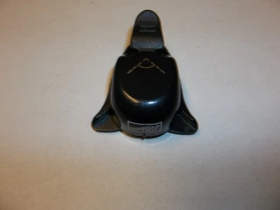 Stampin Up Whale Tail Corner Punch #2 - Image 1 of 3