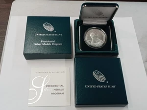 Martin Van Buren Presidential Silver Medal US Mint 1 OZ .999 FINE OGP/COA - Picture 1 of 8