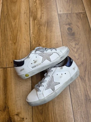 ZAPATILLAS GOLDEN GOOSE SUPERSTAR NIÑOS TALLA 30 EU, 12 US, 11 UK Foto 1 de 4