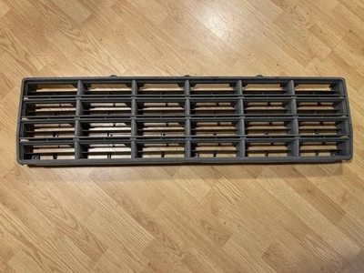1980-81 Ford F100, F150, F250 Grille - Image 1 of 4