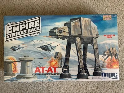 1981 Vintage MPC STAR WARS: THE EMPIRE STRIKES BACK AT-AT  MODEL KIT - Image 1 of 4