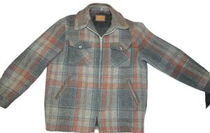Vintage Woolrich Coat Jacket Wool Flannel Plaid Sherpa Zip up Read For Sizing - Picture 1 of 20