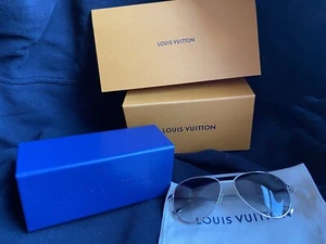 Louis Vuitton Aviator Mesh Grey Men's Sunglasses - Picture 1 of 13