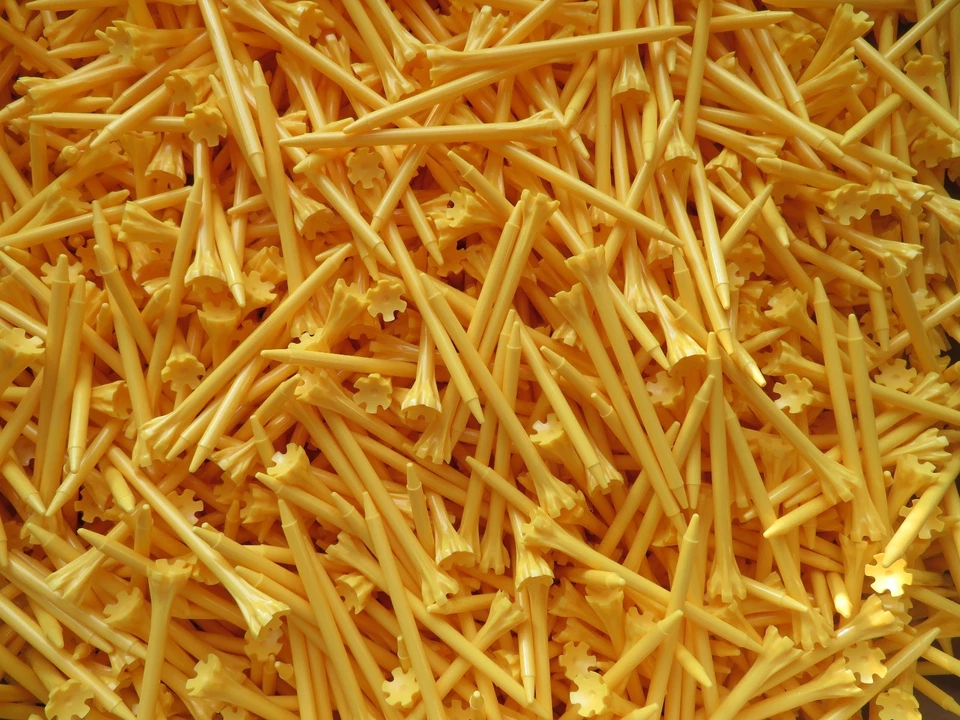 New 100 Champ Zarma Fly Tee FLYtee Golf Tee 3 1/4" 3 1/4 Yellow Bulk 6 Prong - Image 1 of 1