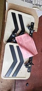 Schmutzfänger  Renault R 8 und R 10  weis  Schmutzfängersatz - Picture 1 of 2