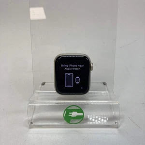 Unlocked Apple Watch SE 2nd Gen 40MM Starlight Aluminum A2726 Face Only - Photo 1 sur 8