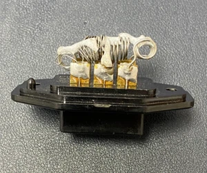 USA SMP RU299 HVAC Blower Motor Resistor. FREE SHIPPING! - Picture 1 of 4