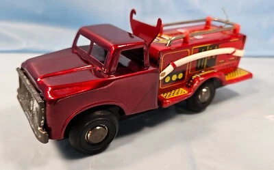 Vintage Tinplate Sheet Red MF163 Friction Fire Truck - Image 1 of 4