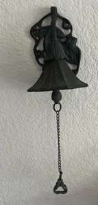 Vintage Ivy Flower Cast Metal Dinner Bell Green Wall Hanging Country Garden - Picture 1 of 7
