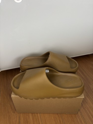 Adidas Yeezy Slide ocra UK 8