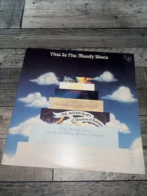 This Is the Moody Blues - 12” Vinyl Double LP - 1974 Threshold UK 1st Press Prog - Image 1 of 4