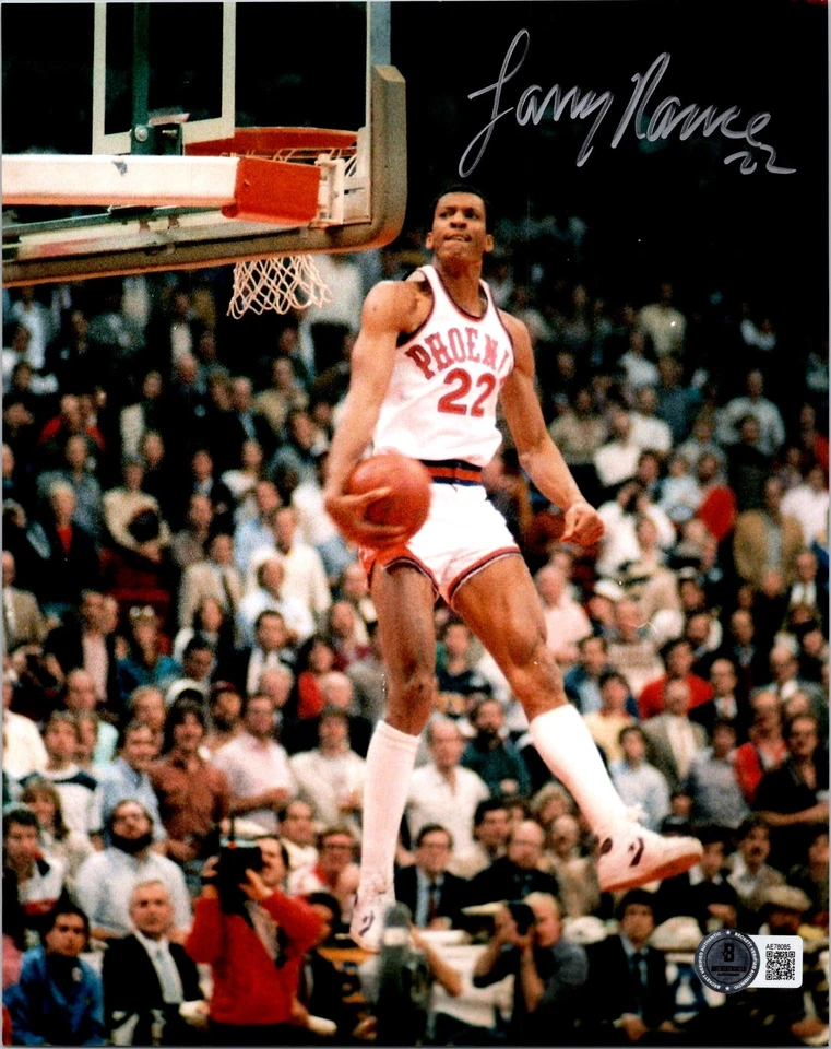 FOTO ASSINADA POR LARRY NANCE SR 8X10 BECKETT CERTIFICADO DE AUTENTICIDADE SLAM Dunk Champ Cavs Cavaliers 4 - Imagem 1 de 1