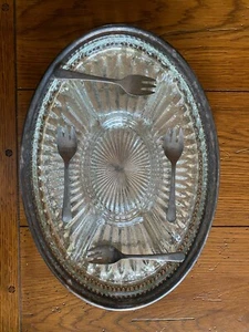 Leonard Silverplate Oval Silver Plated Serving Tray w/Glass Insert & 4 Forks - Picture 1 of 10