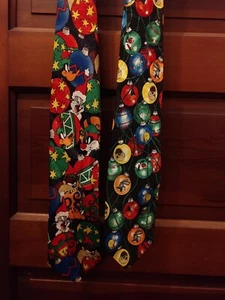 Corbatas Looney Tunes Mania NAVIDAD Taz Bugs Bunny Sylvester Piolín Lucas De Colección - Imagen 1 de 4