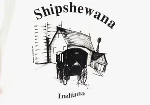 Camiseta De Colección Años 90 Hanes S/M SHIPSHEWANA, INDIANA PUNTADA ÚNICA Blanca EE. UU. ~COMO NUEVA * - Imagen 1 de 8