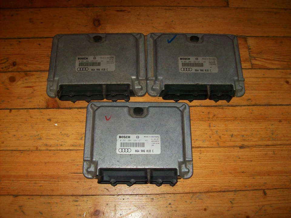 3 Centralina motore Audi A3 (8L) 1.8 20V AGN 06A906018C 0261204126/127 - Immagine 1 di 1