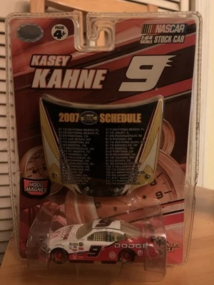 Coches Kasey Kahne Winners Circle, 2007 y 2008 escala 1:64 Foto 1 de 4