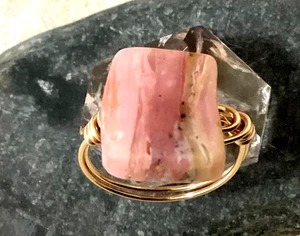 14 Karat Gold Draht Wickel Edelstein Ring. Opal. Original. Größe 8. Atemberaubendes 1 of a kind - Bild 1 von 6