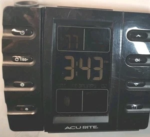 ACU-RITE PROJECTION ALARM CLOCK 13020 - Picture 1 of 6