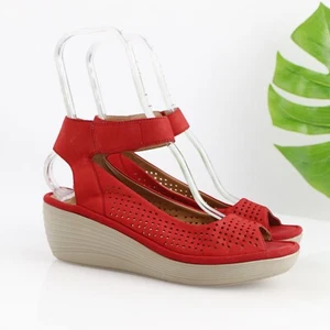 Clarks Women Reedly Salene Sandal Size 10 Red Suede Wedge Heel Platform Perf - Picture 1 of 13
