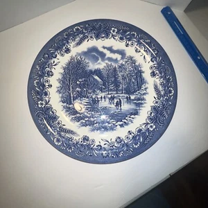 Vajilla Churchhill Blue Willow redonda 12 pulgadas fina Inglaterra - Imagen 1 de 6