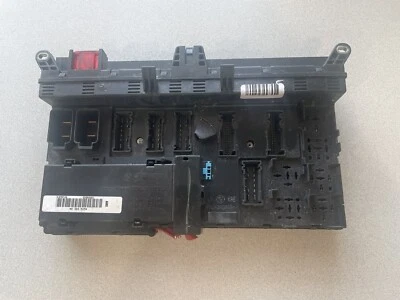 BMW X5 E53 2000-2002 ~ caja de fusibles de alimentación principal ~ 61136907395 ~ pieza OEM Foto 1 de 4