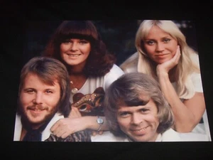 ABBA POSTER Rock n Roll Band New Wave Musica Pop Svezia (b) - Foto 1 di 1