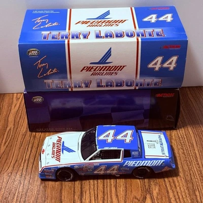 Terry Labonte #44 Piedmont 1984 Monte Carlo Action 1:24 diecast NASCAR /2,508 - Image 1 of 4