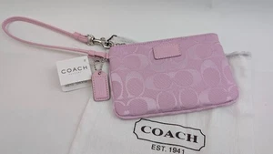 NWT  - Y2K  Coach Signature Wristlet Purse Pink  Bag  2005 - Picture 1 of 4